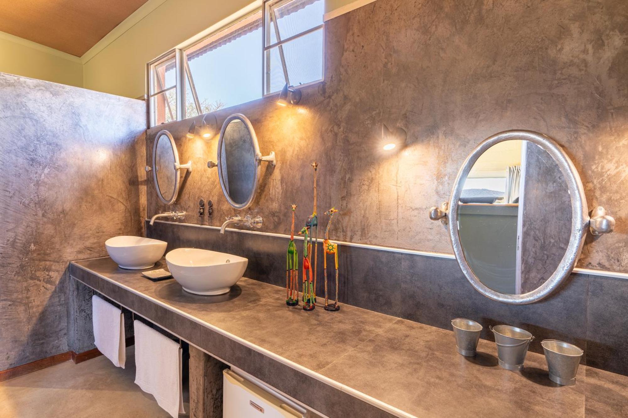 Okonjima Plains Camp Villa Otjiwarongo Eksteriør billede